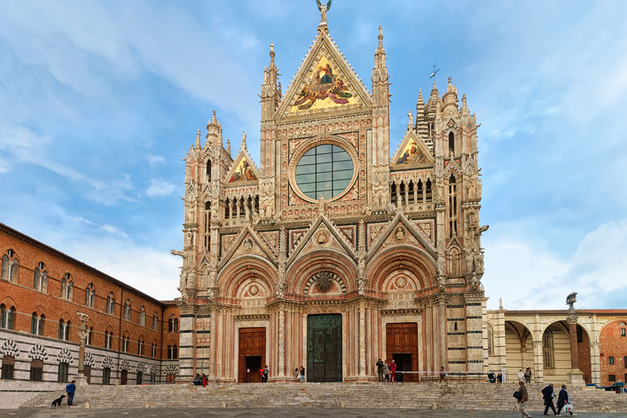 Día 2: Civitavecchia - Pienza - Siena