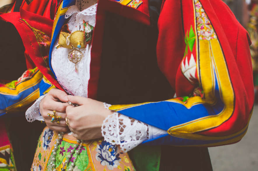 Cerdeña Folklore